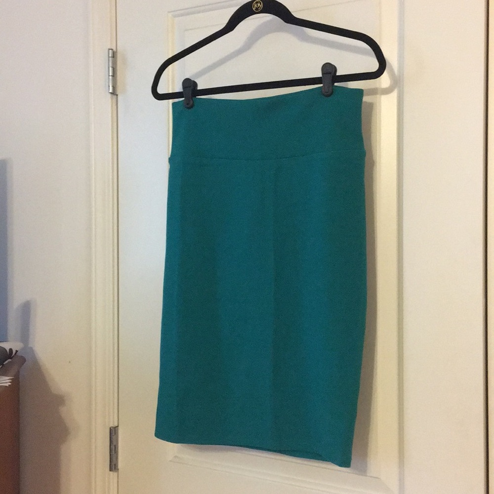 LuLaRoe Medium Cassie